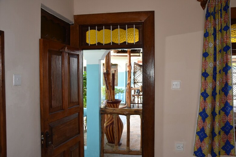 Pwani Silver Sand Beach Hotel