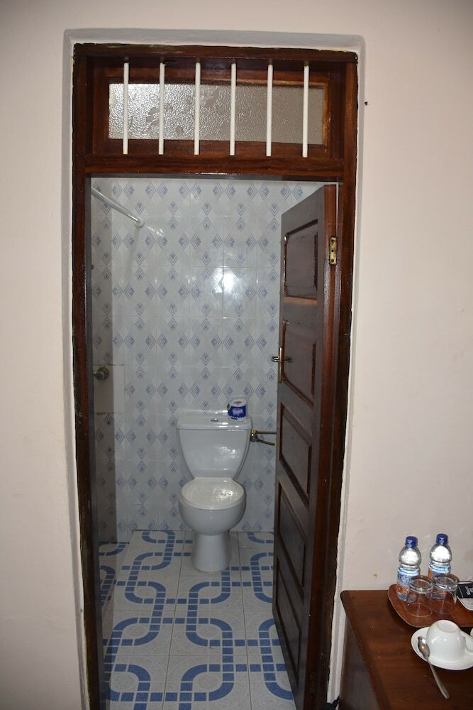 Pwani Silver Sand Beach Hotel