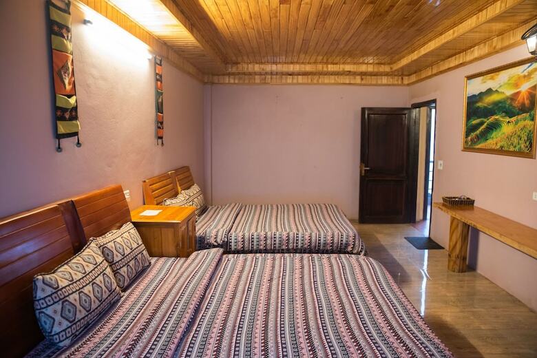 Hotel Pinocchio Tavan Homestay