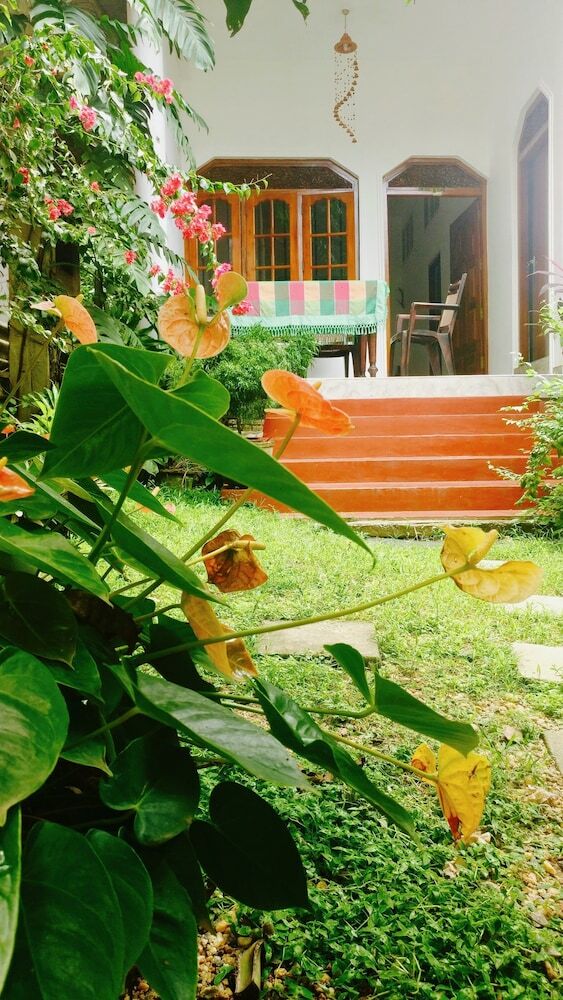 Hotel Aluthgedara Guest House
