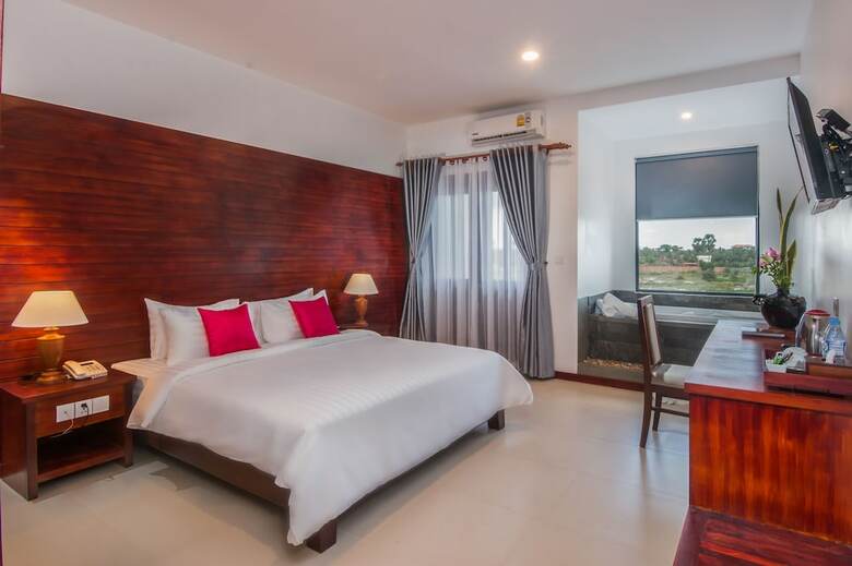 Green Amazon Residence Hotel
