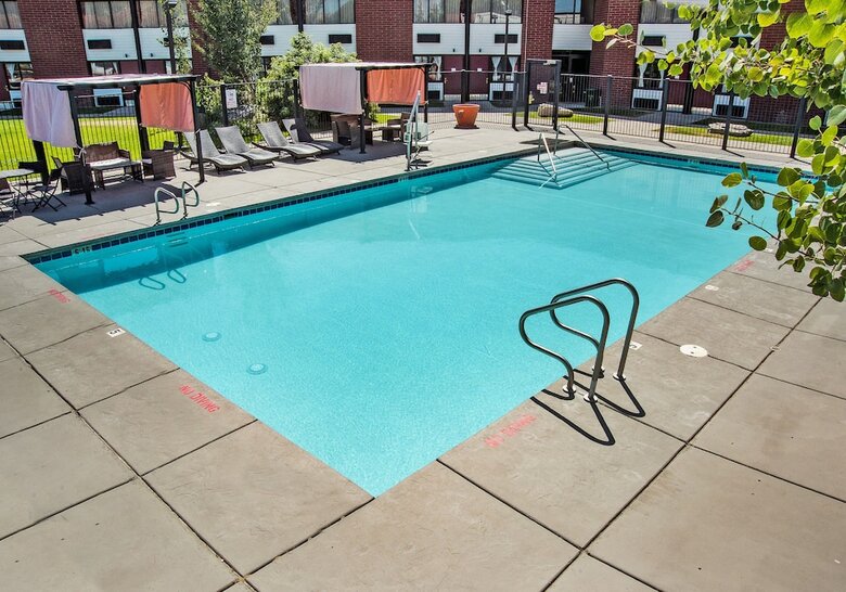 Hotel Ramada By Wyndham Cedar City