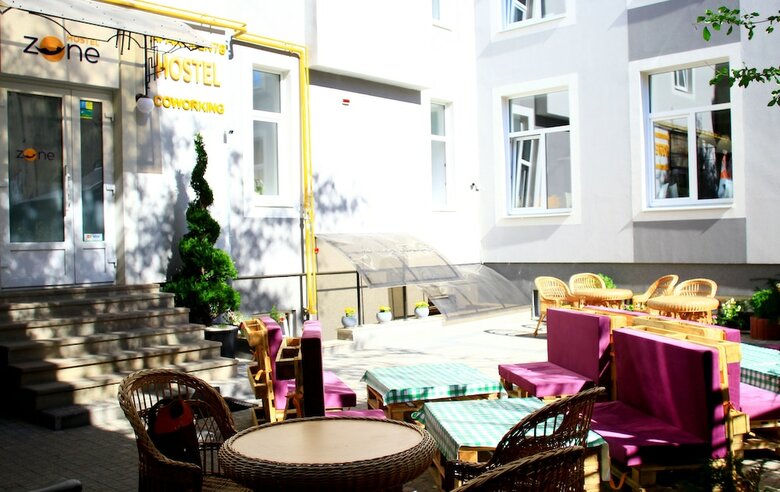 Z-one Aparthotel