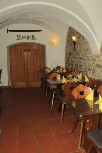 Hostal Pension Und Gastst�tte "zur Brausch�nke"