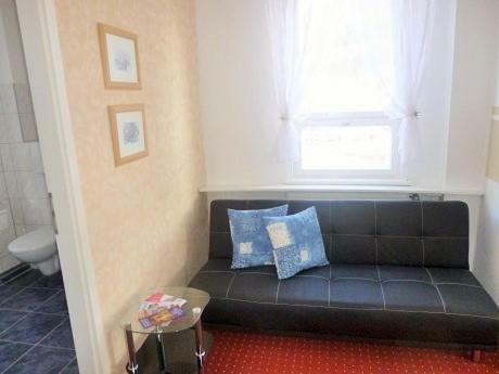Hostal Hotel Waldhaus-hutzelh�h