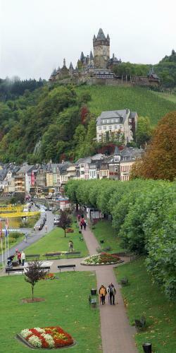Moselland Hotel Im Enderttal Zum Onkel Willi