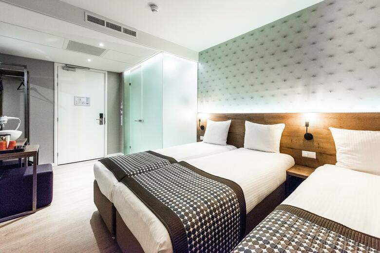 Melrose Hotel