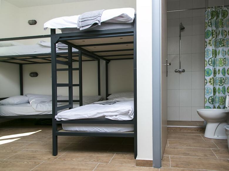 Hostal Varad Inn Hostel And Cafe