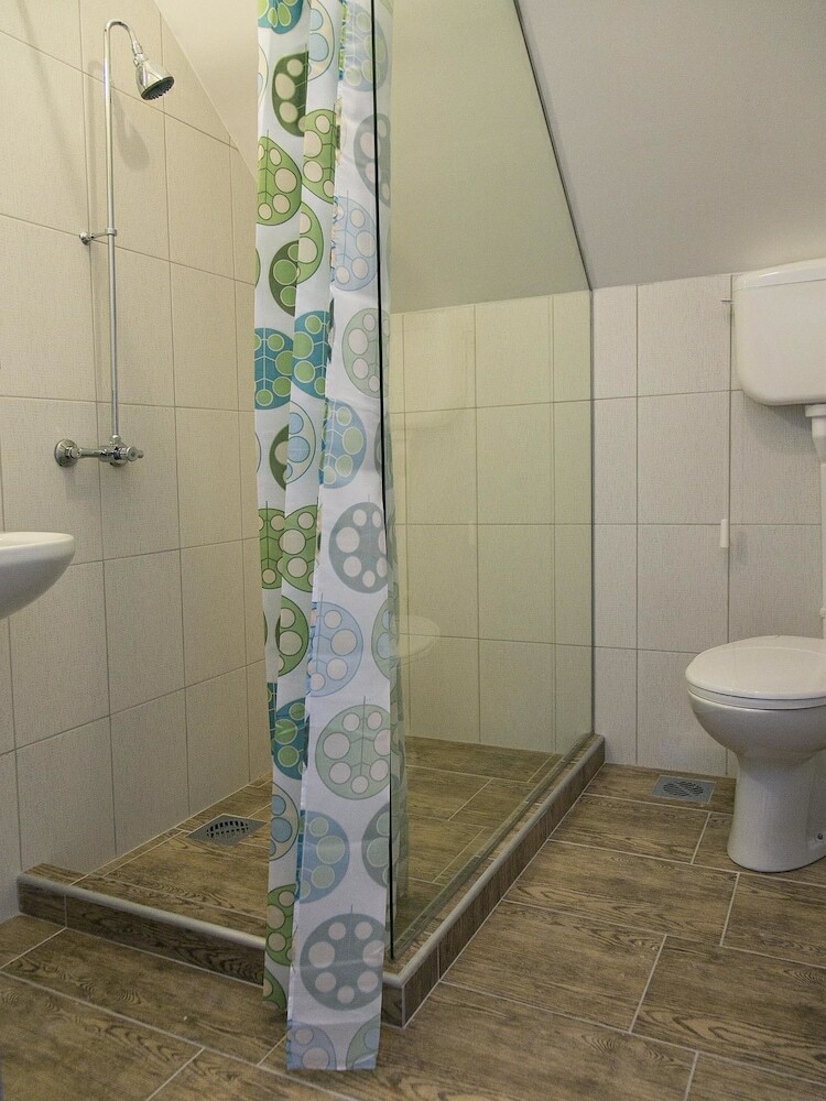 Hostal Varad Inn Hostel And Cafe