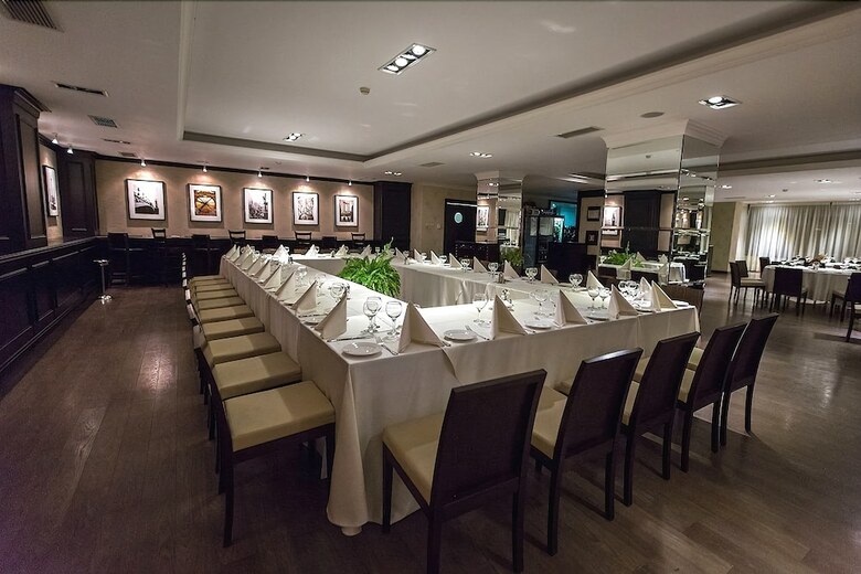 Hotel Ramada By Wyndham Iasi City Centre