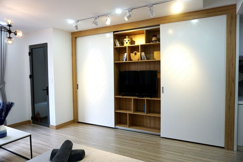 Five Star Studio Apartment Near Airport