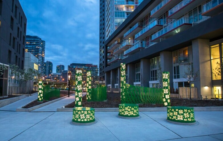 Beautiful Home By Rogers Centre