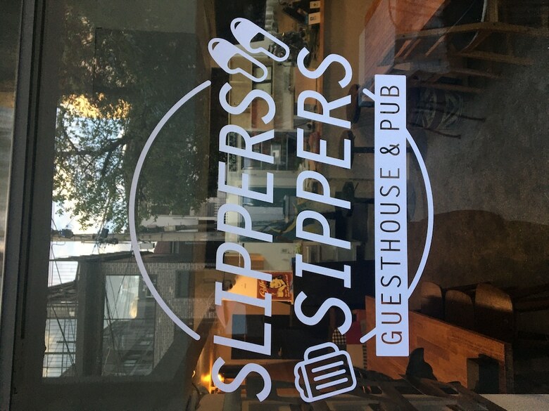 Hotel Slippers N Sippers Guesthouse