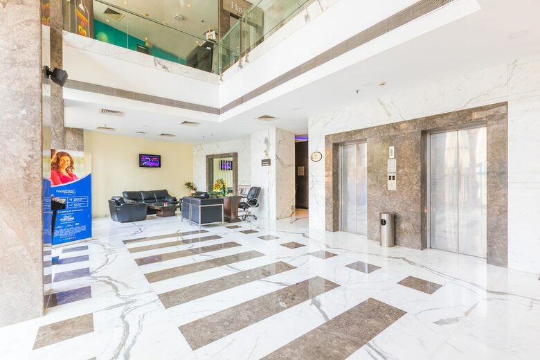 Hotel Grand Hometel Malad