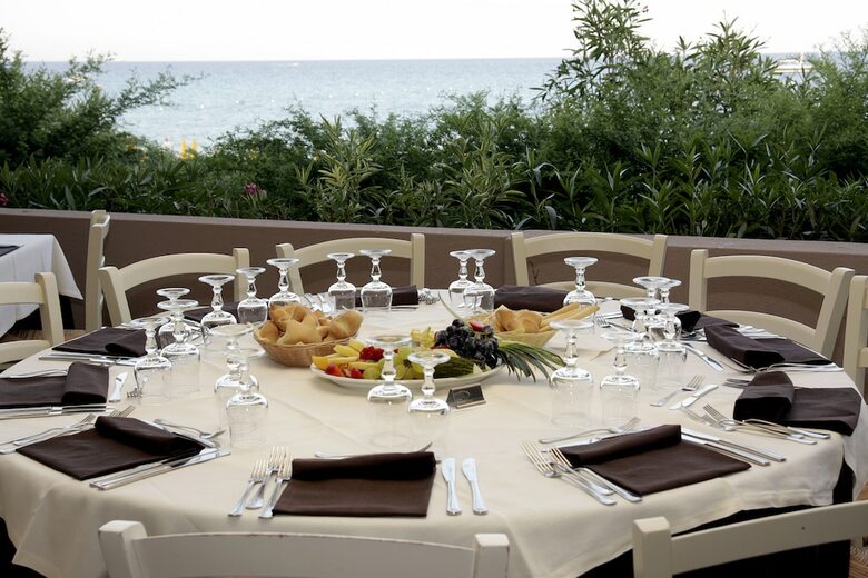 Hotel Free Beach Club