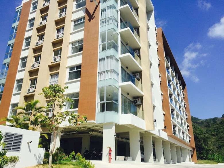 Apartamentos Seventh Condo Karon