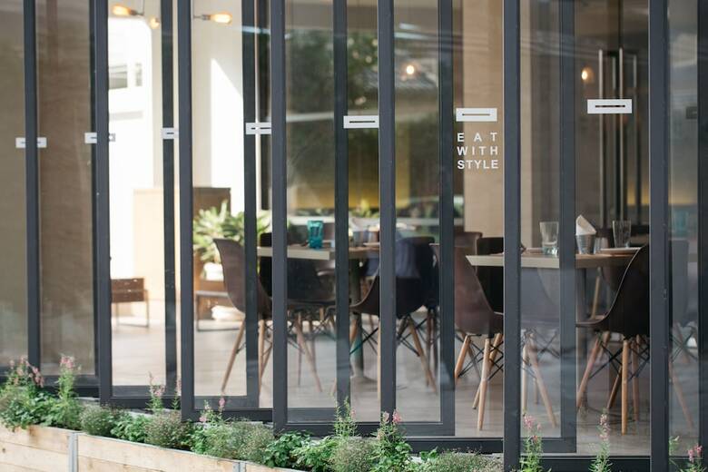 Clef Hotel