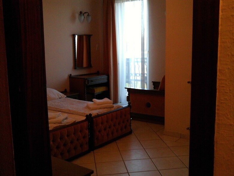 Aparthotel Hotel Happy