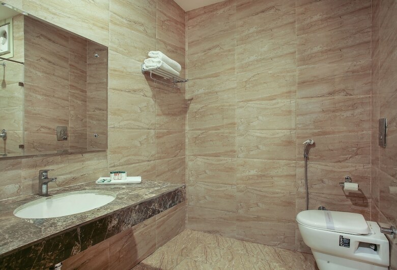 Hotel The Royal Krishna