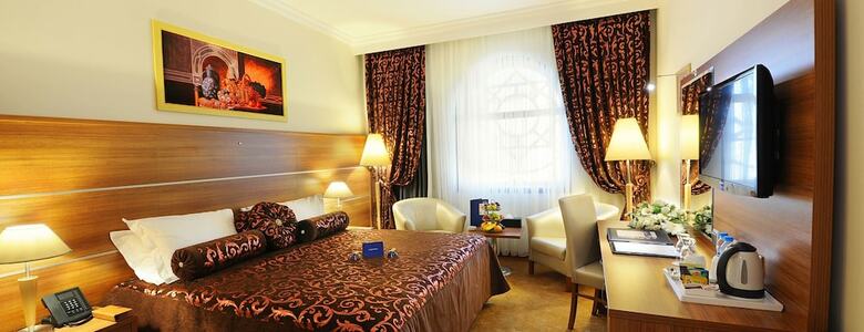 Hotel Golden Tulip Al Mektan