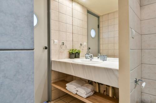 Hotel Athens Way Lofts