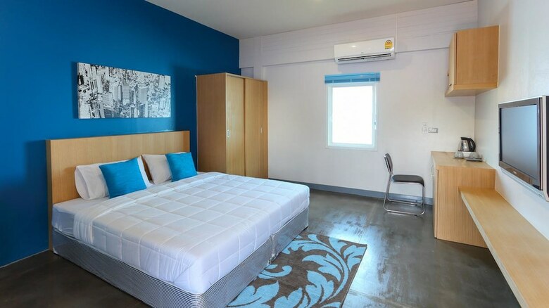 Hotel Bangtao Guest House