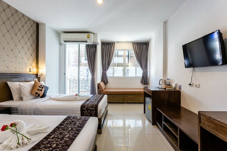 7q Bangla Hotel