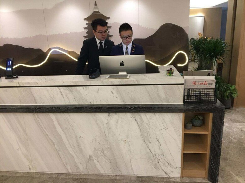Ginlan Jia Hotel