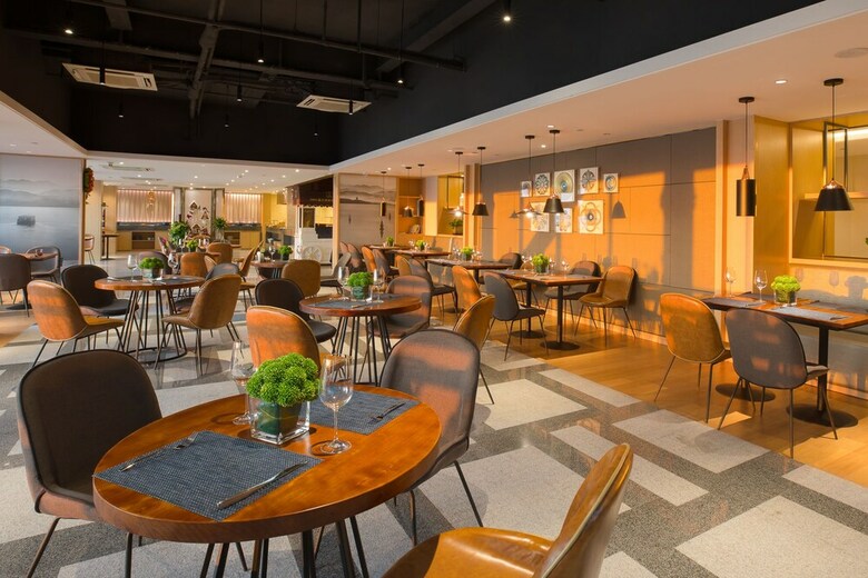 Ginlan Jia Hotel