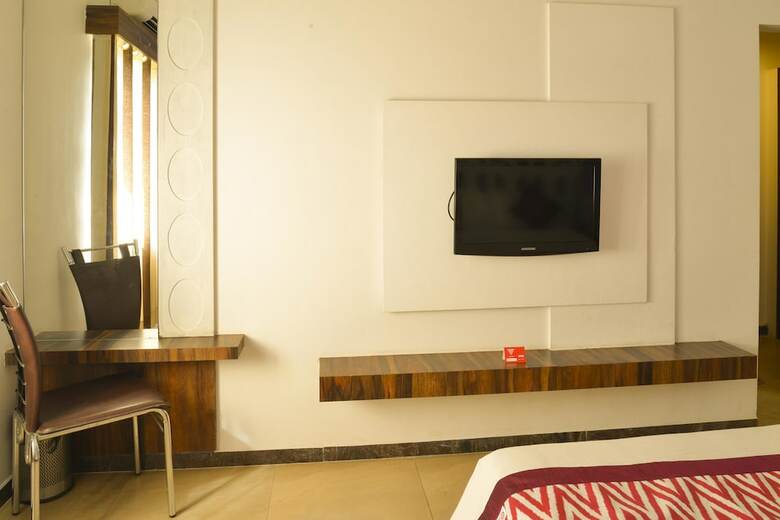 Oyo 4316 Hotel Sai Empire
