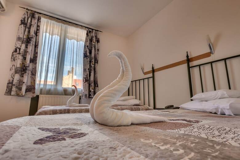 Fullton Hotel