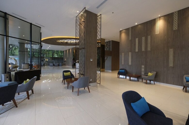Hotel Ayola Lippo Cikarang