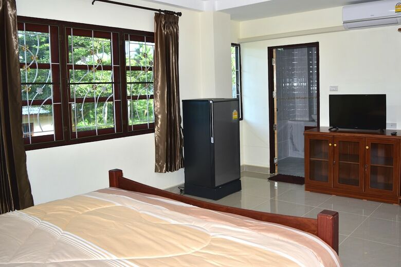 Hotel Kate House Bangsaphan