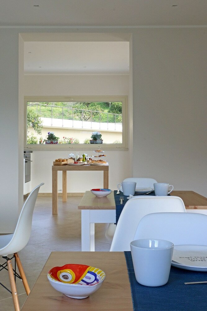 Hotel Sik� Holiday Home