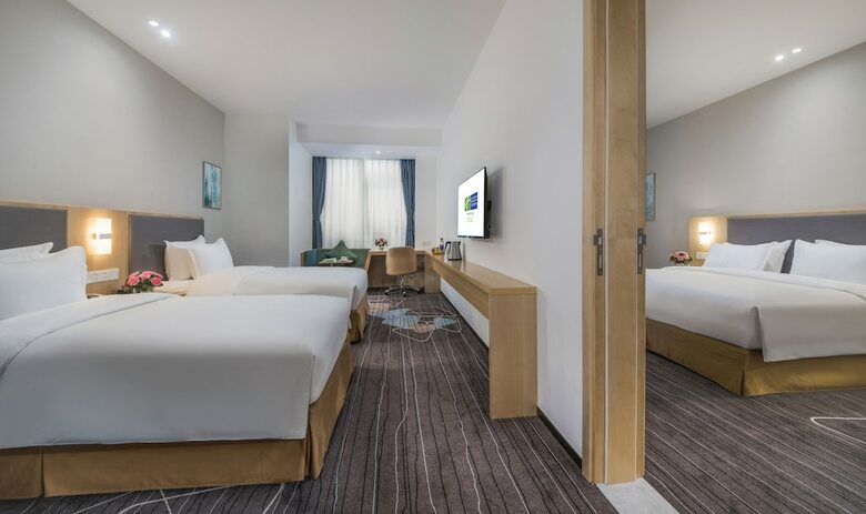 Hotel Holiday Inn Express Yantai Yeda