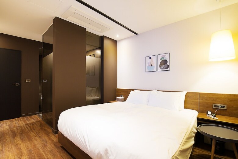 Brown Dot Hotel Business Busan Station