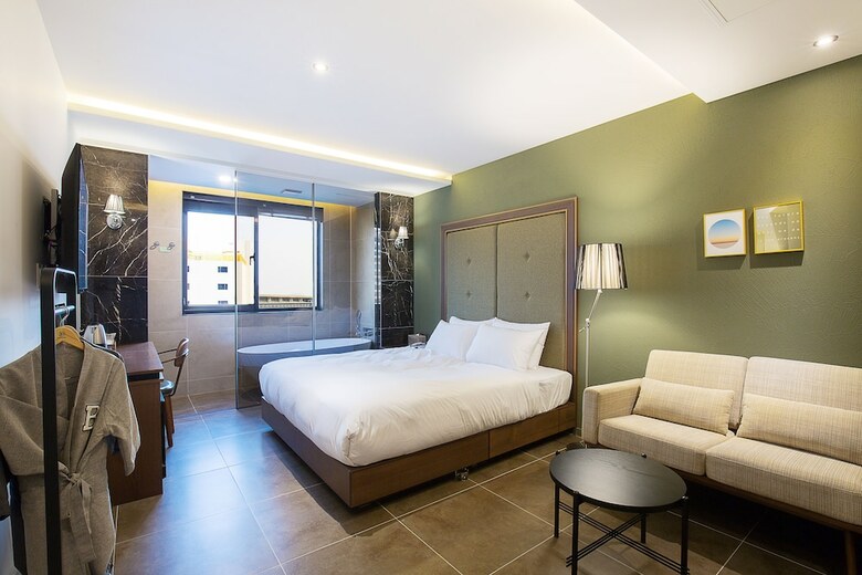 Brown Dot Hotel Business Busan Station