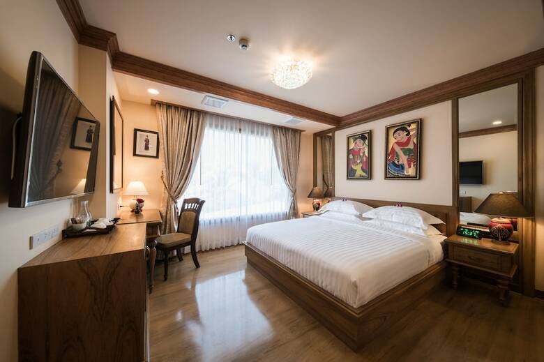 Peak Nimman Prestige Hotel