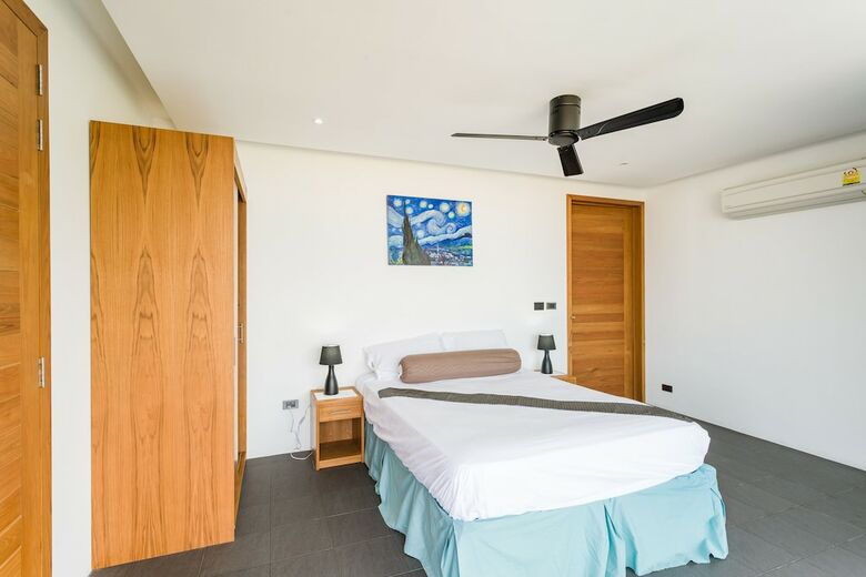 6br Villa Near Bangrak Beach