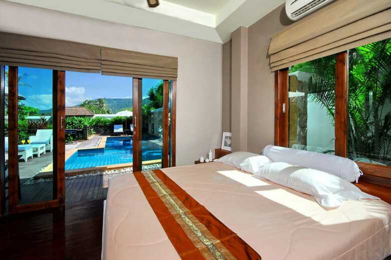 4 Bedroomed Villa In Chaweng  P1