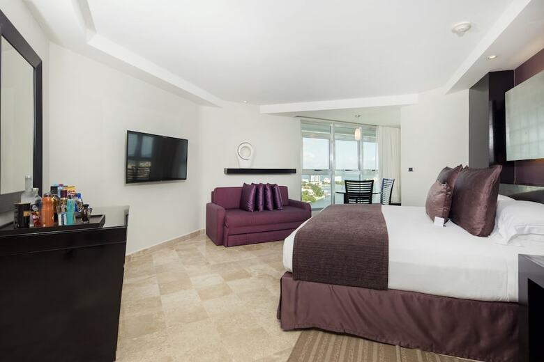 Hotel Melody Maker Cancun - All Inclusive