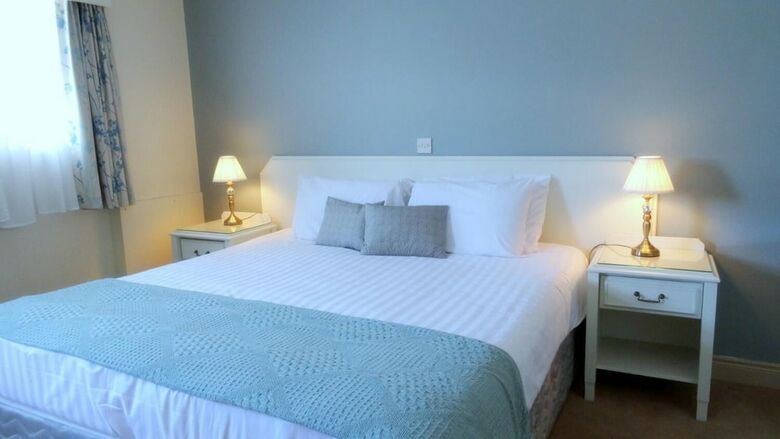 Hotel The Lough & Quay