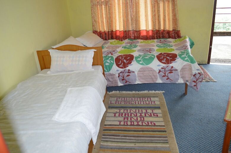 Hotel Mystique Highland Resort