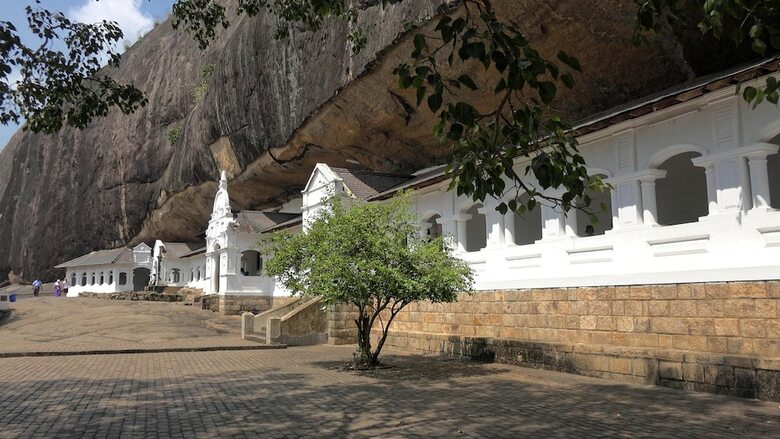 Hotel Sigiri La Veranda Lodge