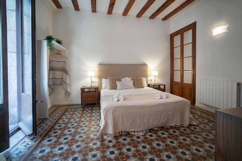 Habitat Apartments Ferran