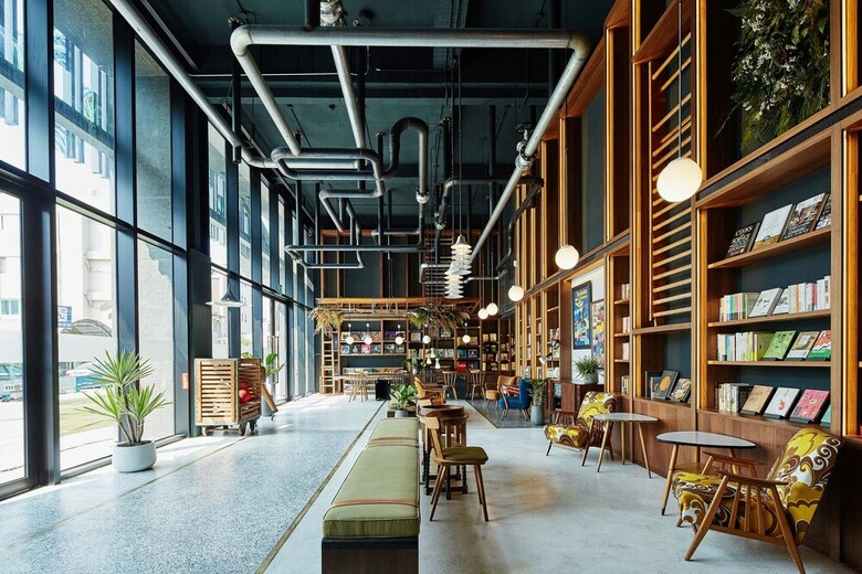 U.i.j Hotel & Hostel