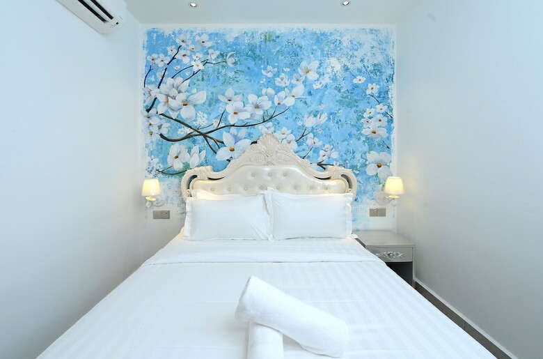 Hotel de Art Usj 21
