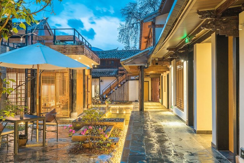 Dengfeng Qingjing Courtyard Hotel