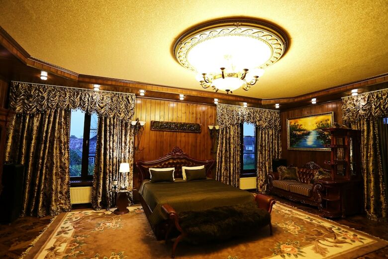 Hotel Banniy Klub Shangri-la