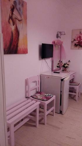 Hotel Christina Pansion- Adults Only